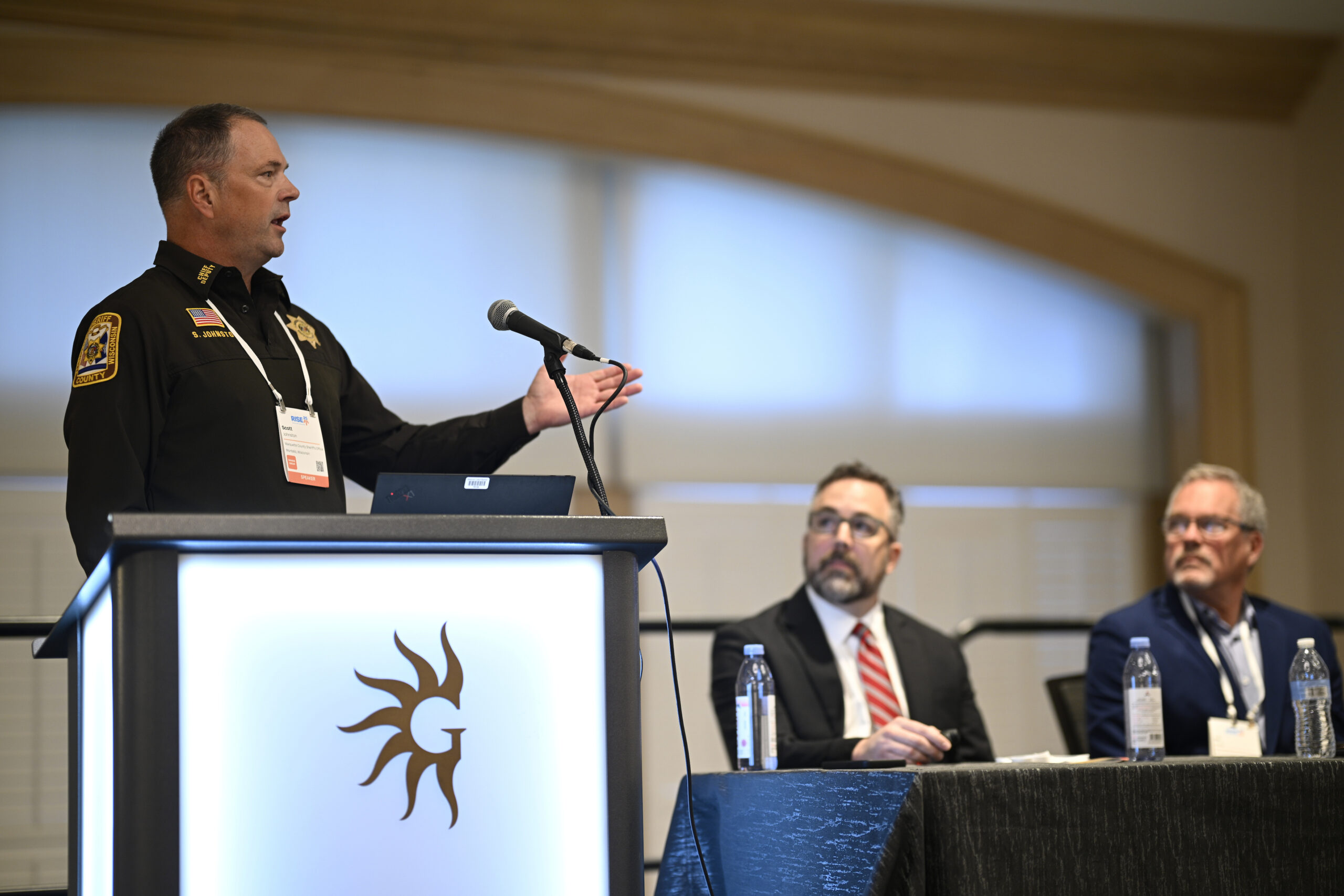 Officer Chad Hendee leads a session on enhancing law enforcement engagement in treatment courts.