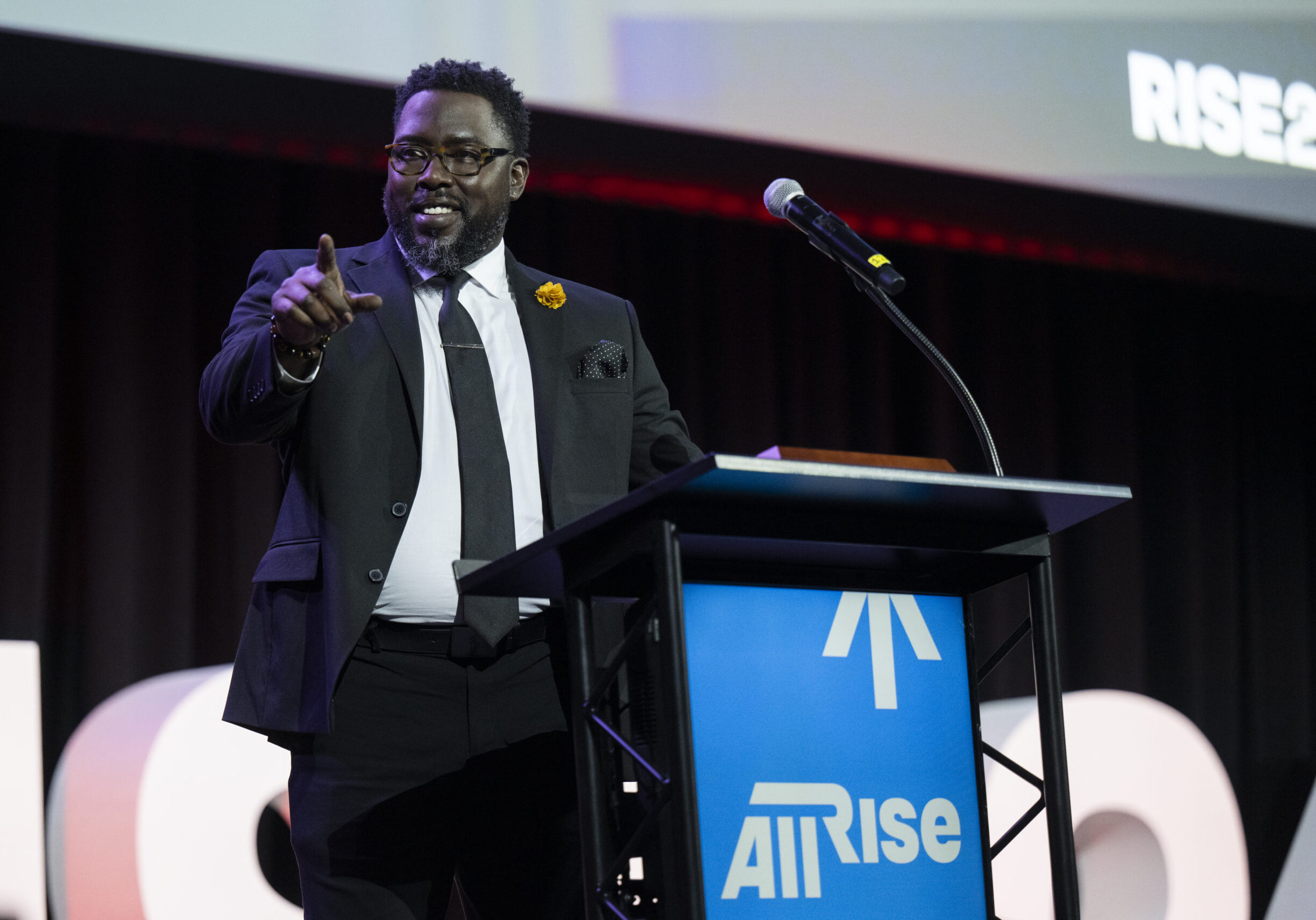 All Rise project director Travis Williams celebrates a record number of treatment court alumni in attendance at RISE24, the worlds preeminent conference on addiction, mental health, and justice reform, Thursday, May 23, 2024, in Anaheim, Calif. (Kyusung Gong/AP Content Services for All Rise)